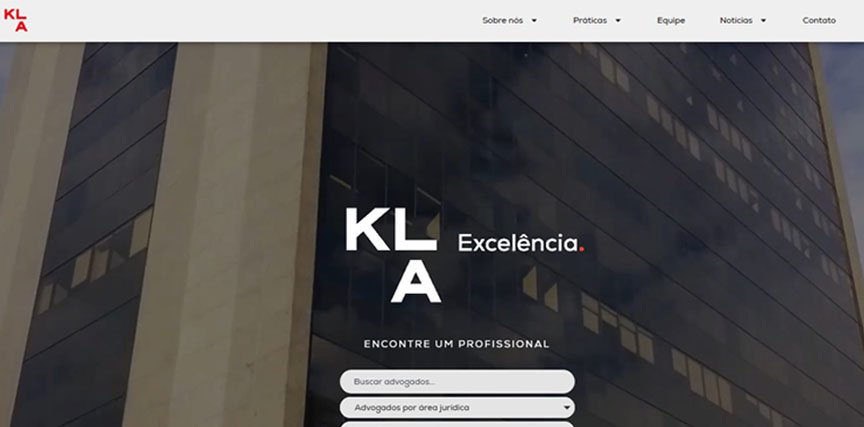 Criação de Material Comercial, Landing Page e cards para Mídias Sociais